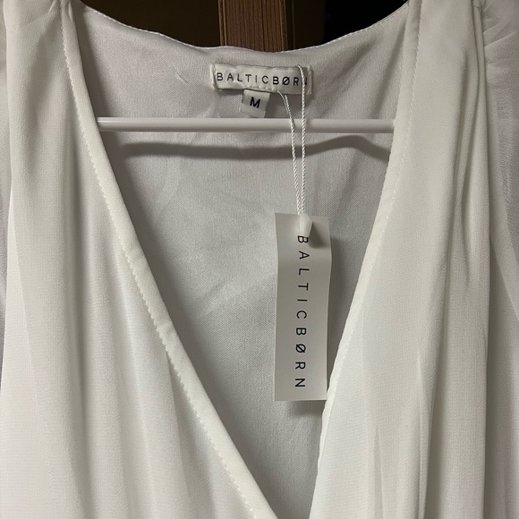 White Baltic Born Maxi Dress, Size Medium NWT - Picture 4 of 4